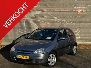 Opel Corsa 1.2-16V Maxx Uniek lage kmstand,NAP,Airco