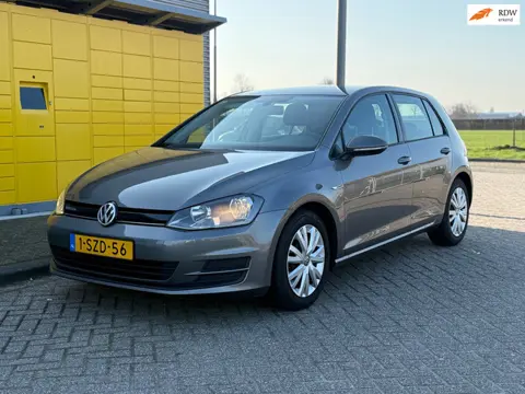 Volkswagen Golf 1.6 TDI BlueMotion Bj 2014 6Bak Navi Clima