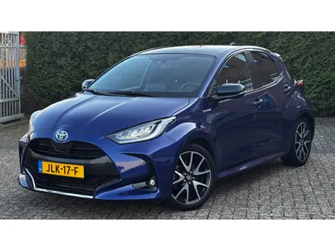 Toyota Yaris 1.5 Hybrid Launch Edition, Navi, AUT, Camera, Pano, Keyless