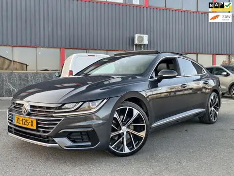Volkswagen Arteon 1.5 TSI Business R-LINE / NAP / PANO / DSG / KEY LESS / 20" SP VLG / FULL OPTION! 