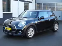 MINI Mini 1.5 Cooper Business Automatische airco, navigatie, cruise controle, parkeersensoren, licht