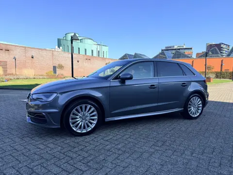 Audi A3 Sportback 1.4 e-tron PHEV Attraction Pro Line plus