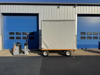 VS-22574 Elektro trekker met aanhanger FBV401