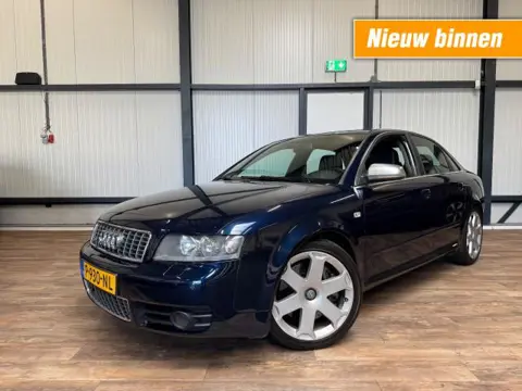 AUDI S4 4.2 V8 Quattro S4 / AUTOMAAT / LEDER / 