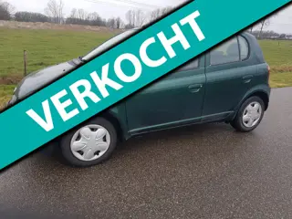 Toyota Yaris 1.3-16V VVT-i Sol 5 deurs
