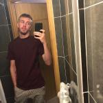 iemand die geinteresseerd is om me te leren kennen?