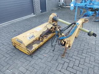 Berti TA 180 Verstek Klepelmaaier