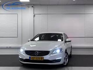 Volvo V60 2.4 D6 Twin Engine Summum | Trekhaak | Leder |