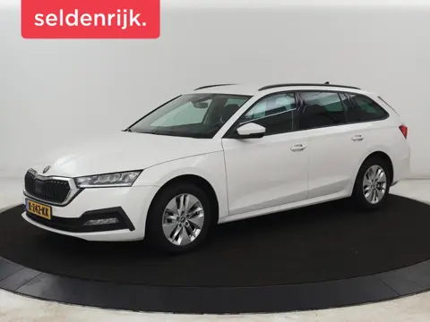 Skoda Octavia 1.0 e-TSI Business Edition | Trekhaak | Carplay |  Navigatie | Full LED | Parkeerhulp 