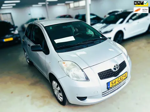 Toyota Yaris 1.0 VVTi