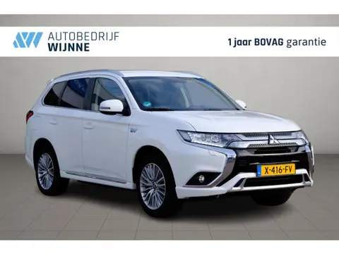 Mitsubishi Outlander 2.4 PHEV 224pk Aut. 4WD Intens | Navi | Climate | Camera | Keyless | Alcantara 