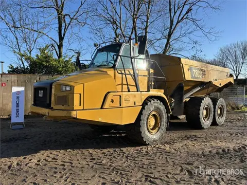 Cat 730C (bj 2015)