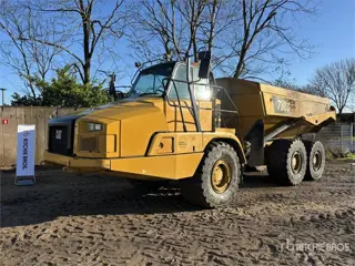 Cat 730C (bj 2015)