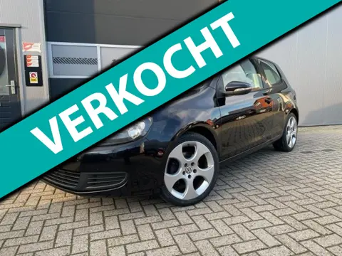 Volkswagen Golf 1.4 TSI Comfortline 122 pk | Clima | Cruise | 18" GTI | Rijklaar | Keurige staat