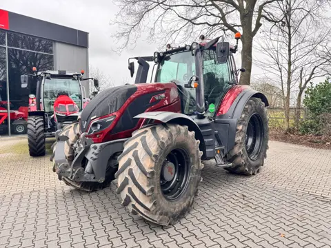 Valtra T174 Active