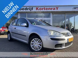 Volkswagen Golf 1.6 FSI Turijn AIRCO/NIEUWE APK