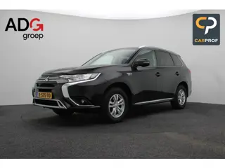 Mitsubishi Outlander 2.4 PHEV Pure  | Cruise Control | Navigatie | Carplay | 1500 kg Trekgewicht |