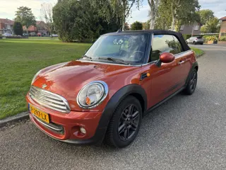 MINI Cabrio 1.6 Cooper Pepper CRUISE, CLIMA (bj 2011)