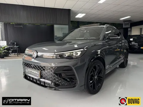 Volkswagen Tiguan 1.5 eTSI R-Line PANO HUD 360 LANE