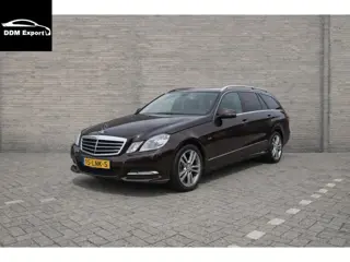 Mercedes-Benz E-Klasse Estate 300 CDI Avantgarde | Lederen bekleding | Pano dak | Lichtmetalen velge