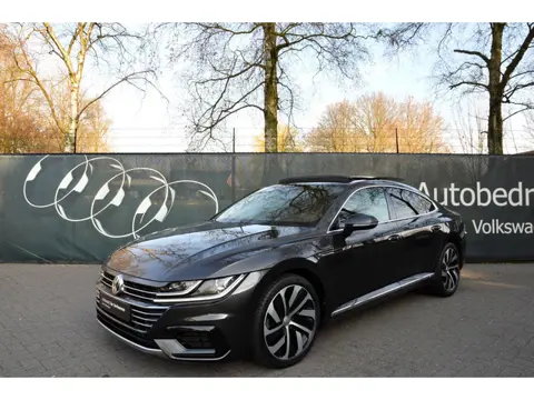 Volkswagen Arteon 1.5TSi |R Line|Panoramadak|Adaptive Cruise|Virtual Cockpit|Automaat