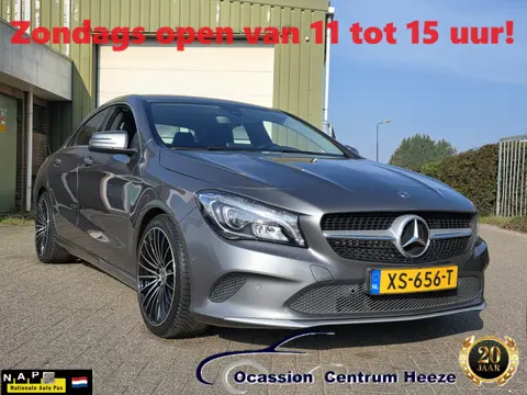 Mercedes-Benz CLA-Klasse 180 AUT! Camera! NL Auto! Nwe 18" Velgen! 12 mnd GARANTIE! Zondag OPEN!
