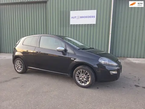 Fiat Punto Evo 1.2 Pop - AIRCO - PARKEERSENSOREN - LM VELGEN