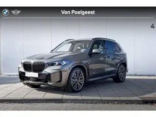 BMW X5 xDrive50e M-Sport / Innovation Pack / Comfort Pack / Travel Pack / 22 inch / Driving Assistan