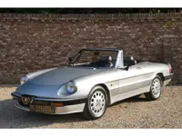 Alfa Romeo Spider 2.0 QV "29.400 kilometers" Low kilometers example, In original and well maintained