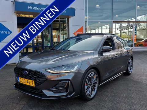 Ford Focus 1.0 EcoBoost Hybrid 155pk Automaat ST Line X | Navi | Apple Carplay | B&O Sound | Led Kop