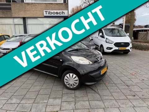 Peugeot 107 1.0-12V XS, 114.000 KM! airco, NAP, Historie
