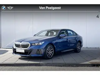 BMW 5 Serie Sedan 530e M Sport Edition Harman-Kardon / Driving Assistant Plus / Adaptief LED / Parki