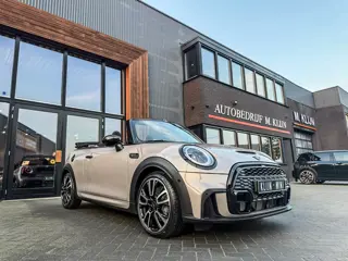 Mini Mini Cabrio 2.0 Cooper S John Cooper Works F1 aut Rooftopgrey/Camera/Head Up/18"Jcw