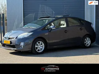 Toyota Prius 1.8 Dynamic 2e EIG/NAVI/PANO/CLIMA/CRUISE