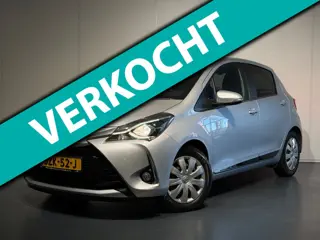 Toyota Yaris 1.5 VVT-i Aspiration /Clima/Cruise/Camera/Keyless/CarPlay/LED/Lane/Bots