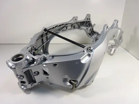 FRAME-ONDERDELEN Suzuki GSR 600 2006 - 2009