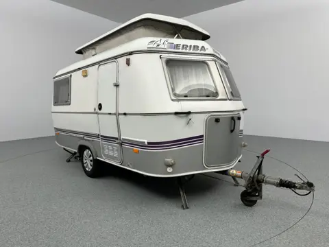 Eriba Touring Triton 410 BS Enkele bedden Mover MET STALLING