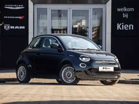 Fiat 500e Icon 42 kWh  | Business Pack | Navi |