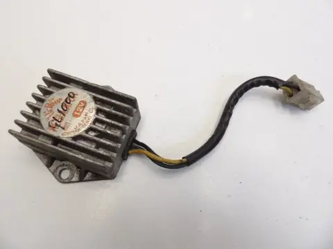 SPANNINGSREGELAAR Honda Goldwing GL 1974 - 1979