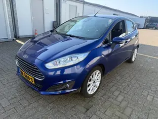 Ford Fiesta 1.0 EcoBoost Titanium Motor maakt geluid !!