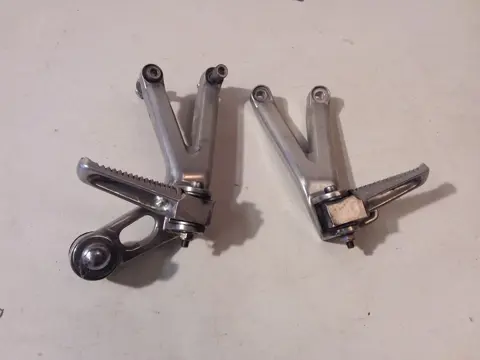 DUO VOETSTEUN SET Yamaha YZF R6 1998 - 2002