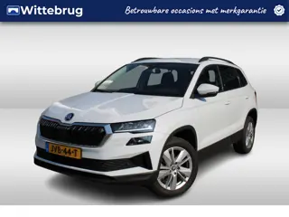 Škoda Karoq 1.0 TSI 115pk Selection / Navigatie / LM 17 inch / Parkeersensoren / Camera / LED / Adap