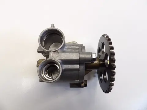 OLIEPOMP Honda CB 550 1983 - 1984