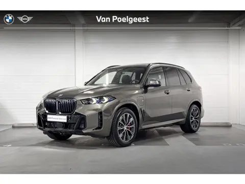 BMW X5 xDrive50e | M Sportpakket Pro | Panoramadak | Innovation Pack | Comfort Pack | Harman/Kardon 