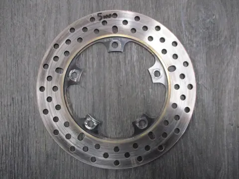 ACHTER REMSCHIJF Aprilia Tuono 660 2021 - 2022