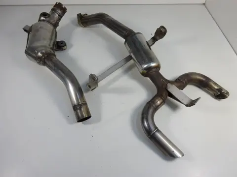 UITLAAT Suzuki GSR 600 2006 - 2009