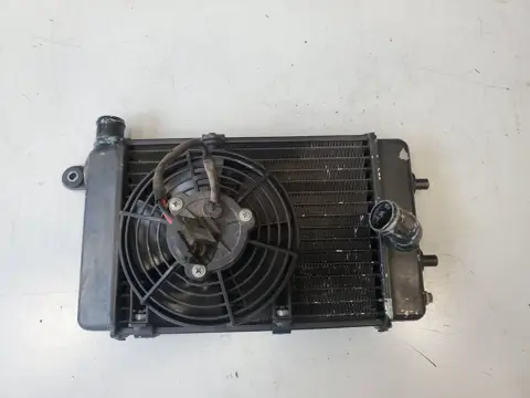 RADIATEUR Aprilia RSV 1000 1998 - 2000 / 2001 - 2003