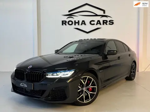 BMW 5-serie 530e Edition Plus, M-pakket, Schuifdak, Laserlight, FULL-options
