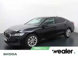 Škoda Superb First Edition 1.5 TSI 150 pk DSG | Massagestoelen | Adaptieve cruise control | 18'' Lic