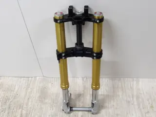 VOORPOTEN COMPLEET Aprilia Tuono V4 2017 - 2018